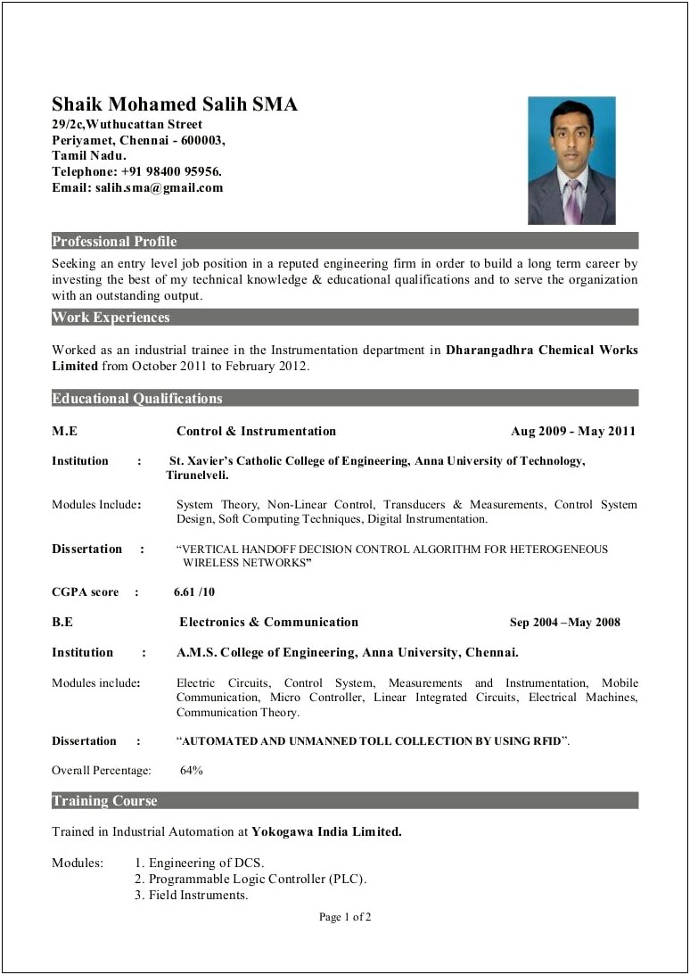 Sample Resume For Freshers With Photo Attached